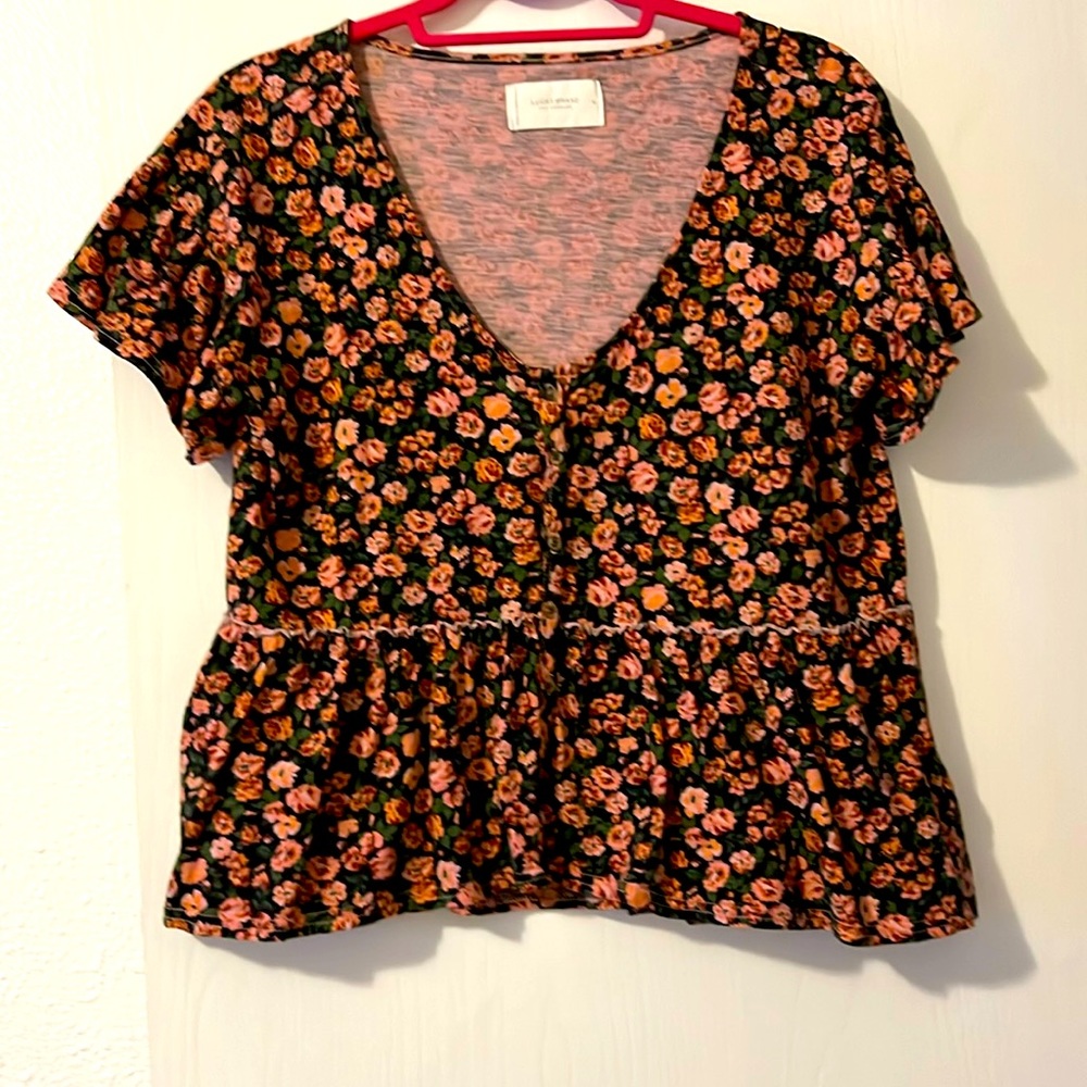 Cute Lucky Brand crop top, 100% cotton